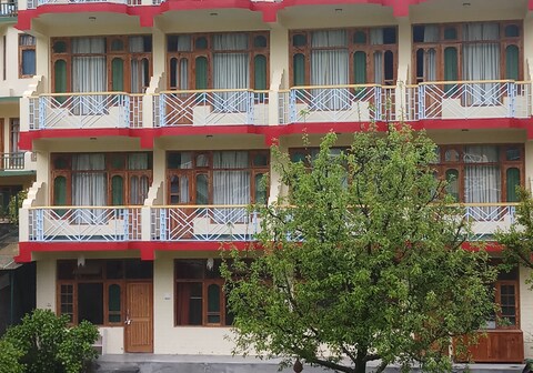 Hotel Naggar Delight