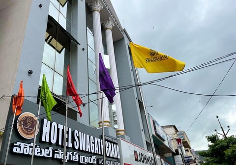 HOTEL SWAGATH GRAND