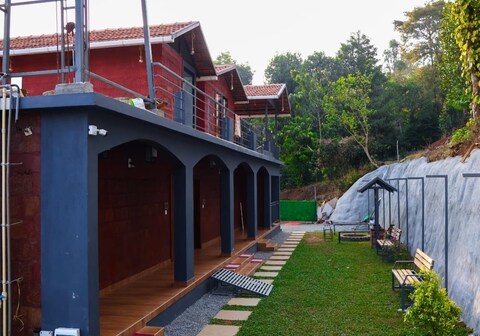 Brunton Havens Pool Villa