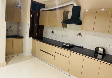 Wildflower: 2 Bedroom Boho Penthouse New Delhi