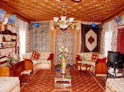 Peace of Mind Group of Houseboats, Srinagar Peace of Mind Group of Houseboats, Srinagar