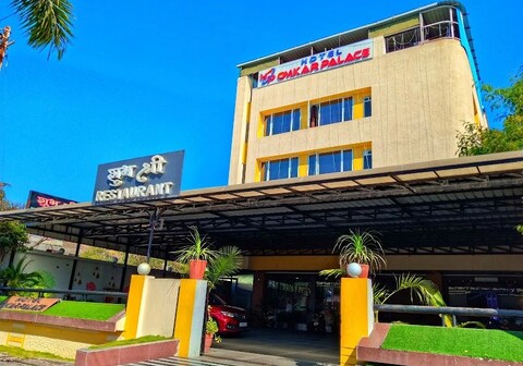 Hotel omkar Palace