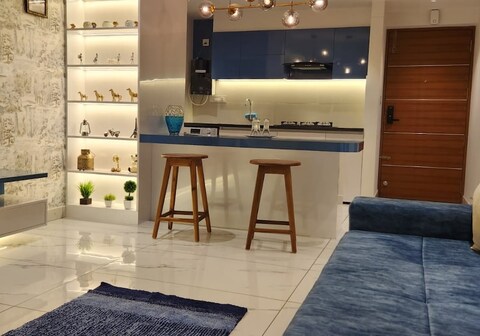 Cozy Downtown Apartment