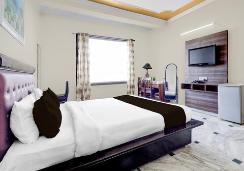 Collection O Taj Empire