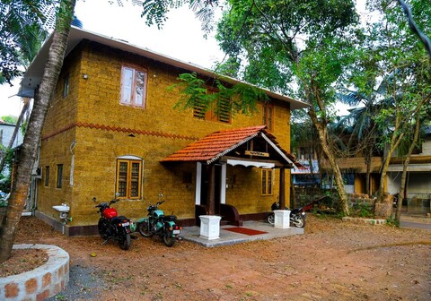 Swastikam Heritage Inn | Rooms & Wi-Fi