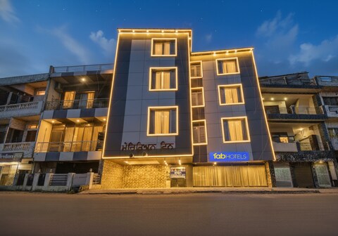 FabHotel Meridian Inn