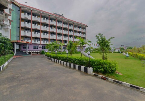 Madhu Mamata Hotels & Resorts