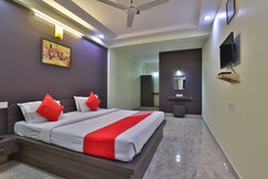 OYO 28024 Hotel Royal Palace, Bhuj OYO 28024 Hotel Royal Palace, Bhuj