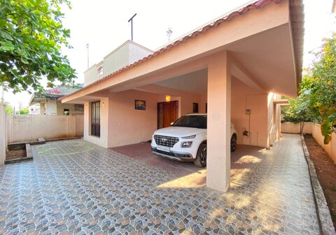 Le Royce Bungalow - TIE Hotels & Resorts