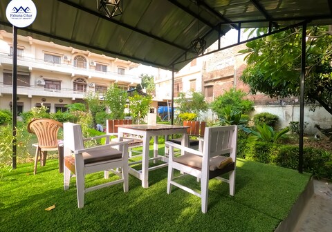 Pahuna Ghar