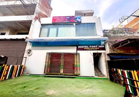 Hotel O Hotel Fort Inn