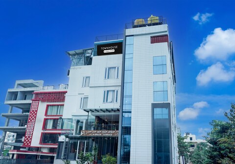 Townhouse IIM Bangalore Formerly Hotel Onyx