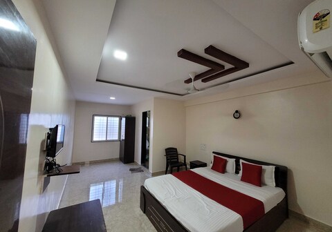 Hotel O Shri Sai Executive