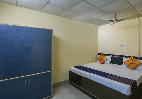 SPOT ON Hotel Sai bhadawar