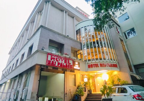Hotel Raj Palace By MD Hotels (3km from Bus & Railway Station)