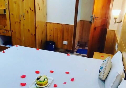 Casa Robinia by Eira Hotels