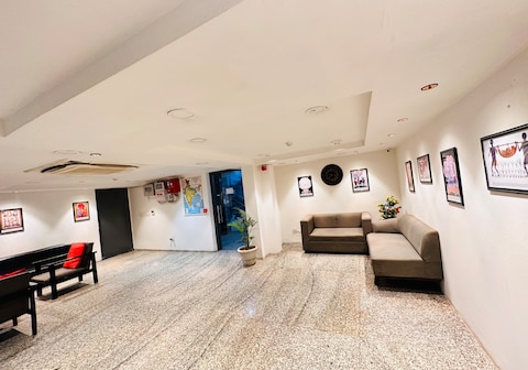 Golden Residency, Punjabi Bagh, Delhi