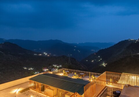 Skyline Serenade Hill view