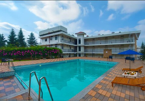 La Nicholas - Lake View (by Summit Hotels)