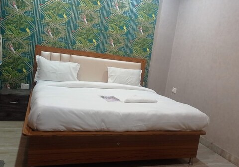 TANDOOR ON THE KASHI