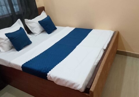 Hotel O by OYO Narayan Palace