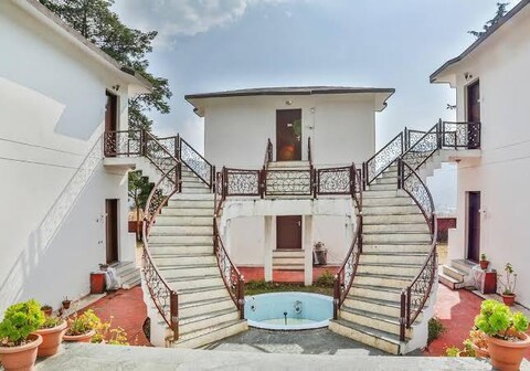 Oaktel Bluemont Bhimtal