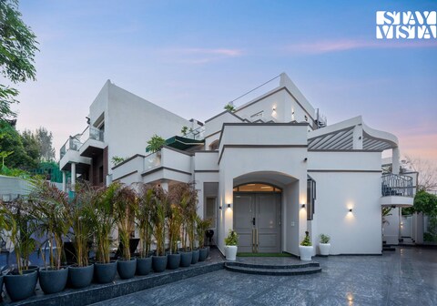 StayVista at The Sweet Sunsation