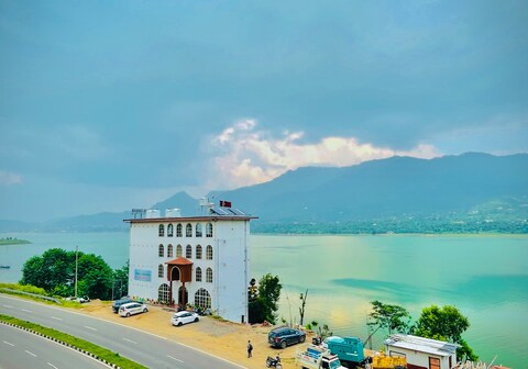 The Chroma Hotel & Restaurant