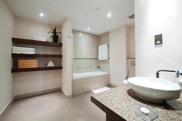 Staybridge Suites Abu Dhabi Yas Island by IHG