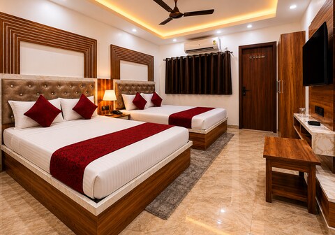 Hotel Devansh Inn Near Baba Dham Deoghar
