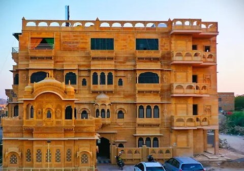Hotel Golden Rock Jaisalmer