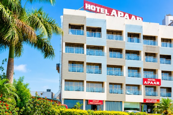 Hotel Apaar with Sea Face Garden Restaurant
