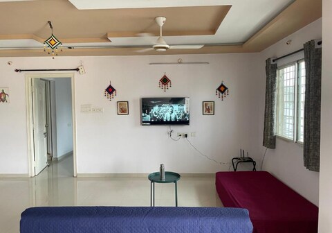 Elysium Inn Service Apartment