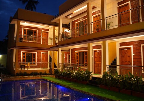 Hotel Nagaonkars Palace