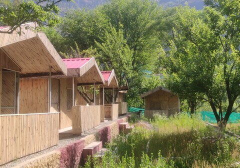Tirthan Village Huts