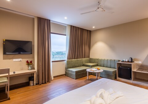 Pallacia A Luxury Hotel