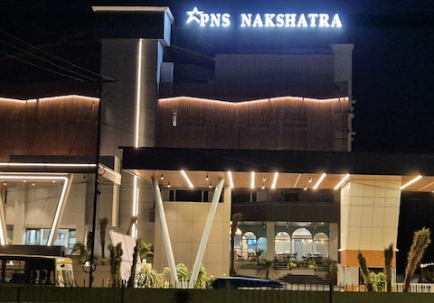 HOTEL PNS NAKSHTARA