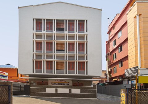 ANADIYIL LEELAKRISHNA INN