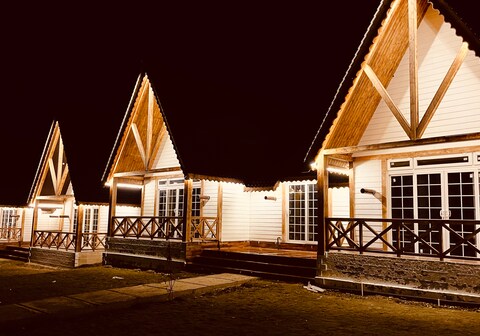 CEDARS Resorts - Doodhpathri Kashmir