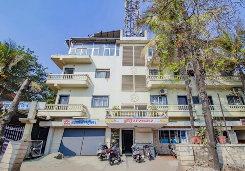 SPOT ON Indirasagar Executive