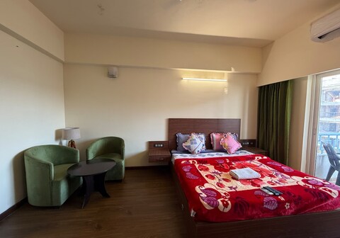 Doon Luxe Stay