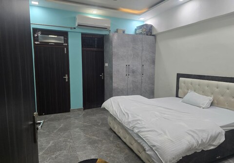 SUNSHINE Penthouse PENTHOUSE