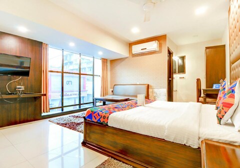 Hotel Roma Deluxe