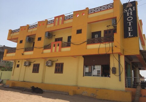 Sai Hotel