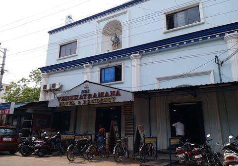 SRI VENKKATRAMANAAS RESIDENCY