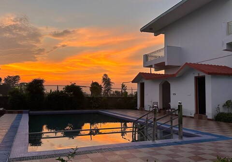 Kuyal Corbett Resort