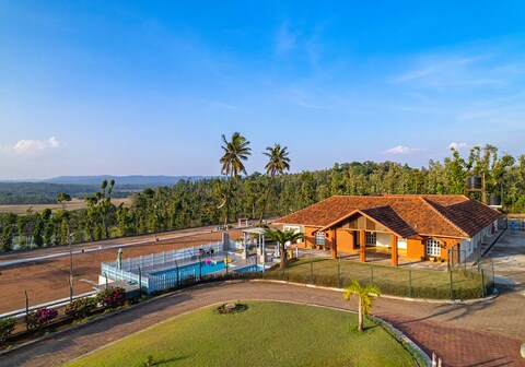 Misty Barn by VEO - Part of StayVista