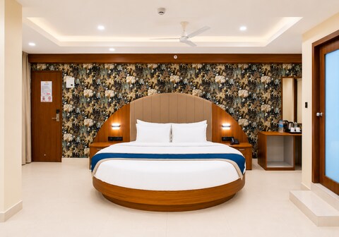 Hotel Eagle Empire