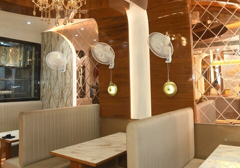 SHAHANSHAH GUEST HOUSE