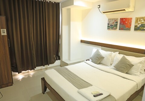 Hotel Elegant Inn By Nexottel Vesu